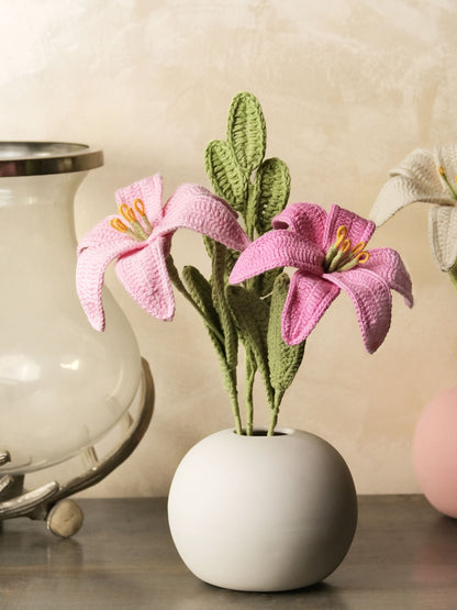 Lilies in Love