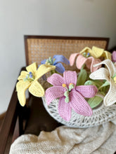 Luxury Blossoms: Exquisite Crocheted Lily Basket