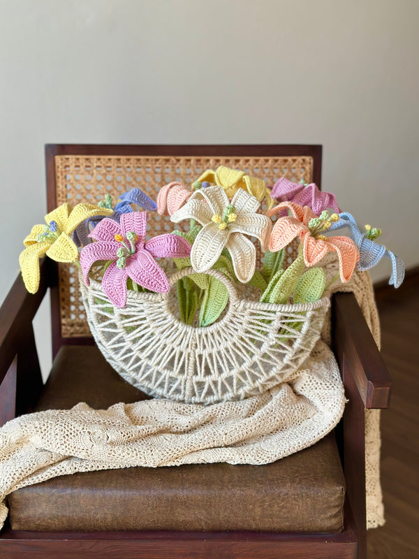 Luxury Blossoms: Exquisite Crocheted Lily Basket