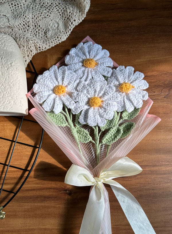 Crochet Daisy Bouquet of 4