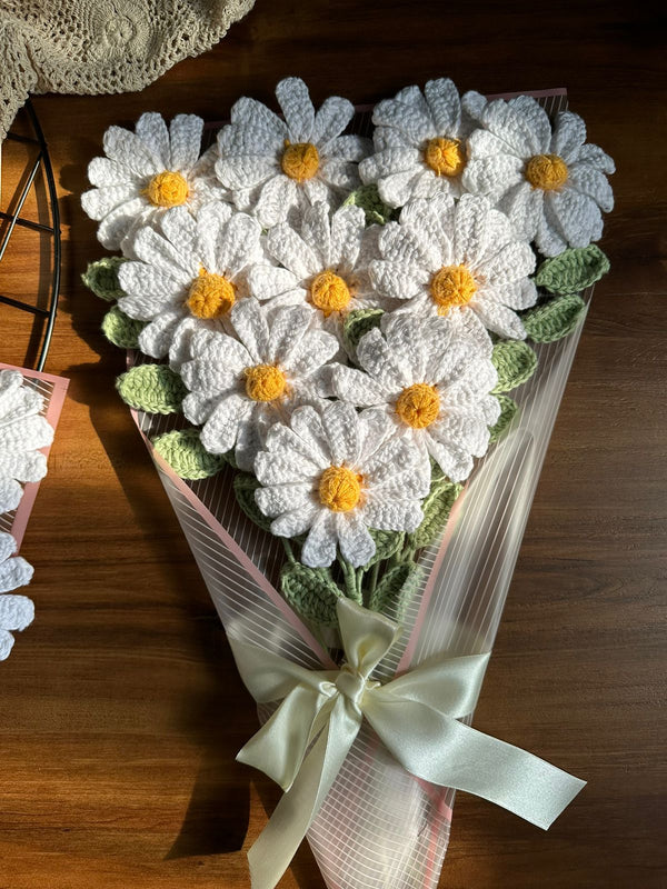 Crochet Daisy Bouquet of 10